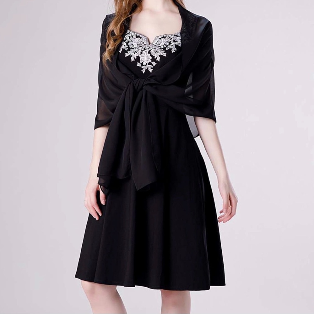 Chic Sheer Black Wrap - Picture 8 of 12